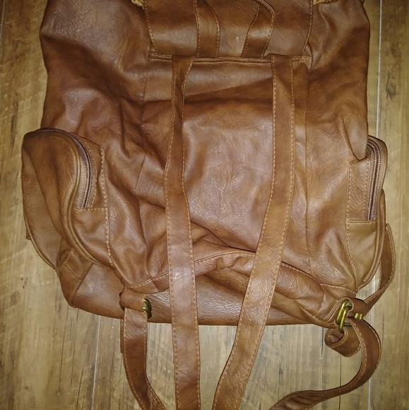 Brown backpack - Picture 2 of 4
